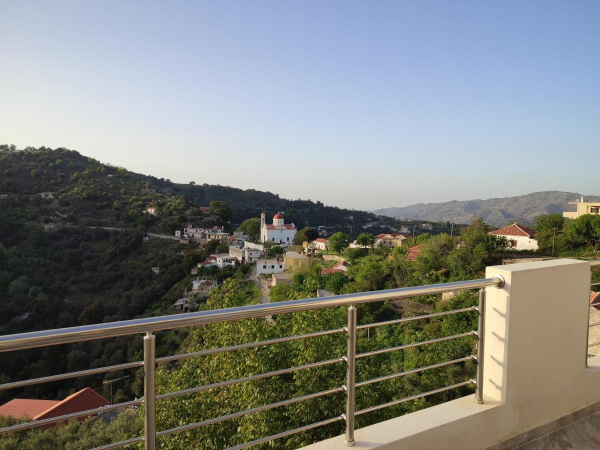 Villa Lakki'S Ori Lakkoi ภายนอก รูปภาพ